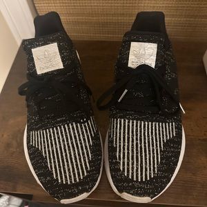 Adidas Flight Run Sneakers